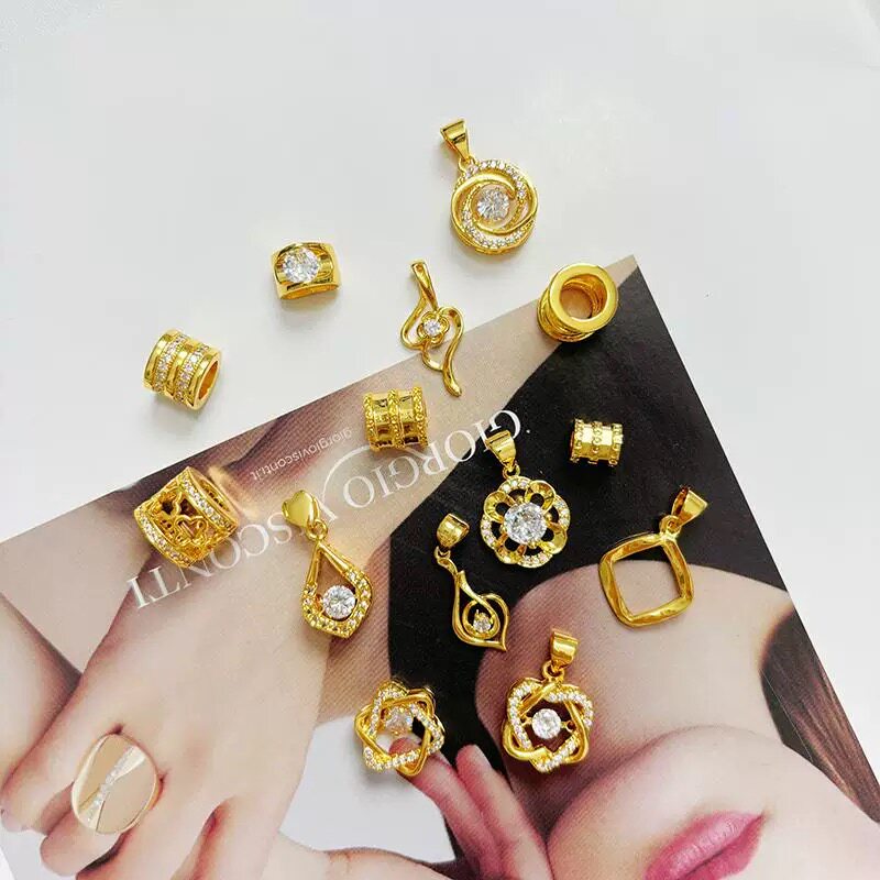 18K Gold Fashion Pendant