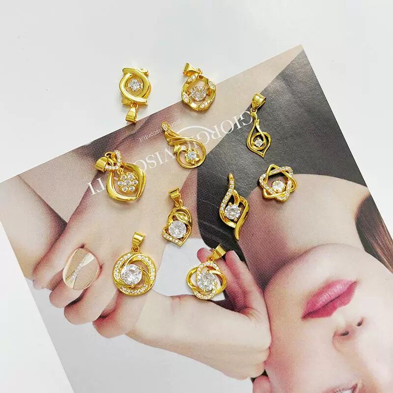 18K Gold Fashion Pendant