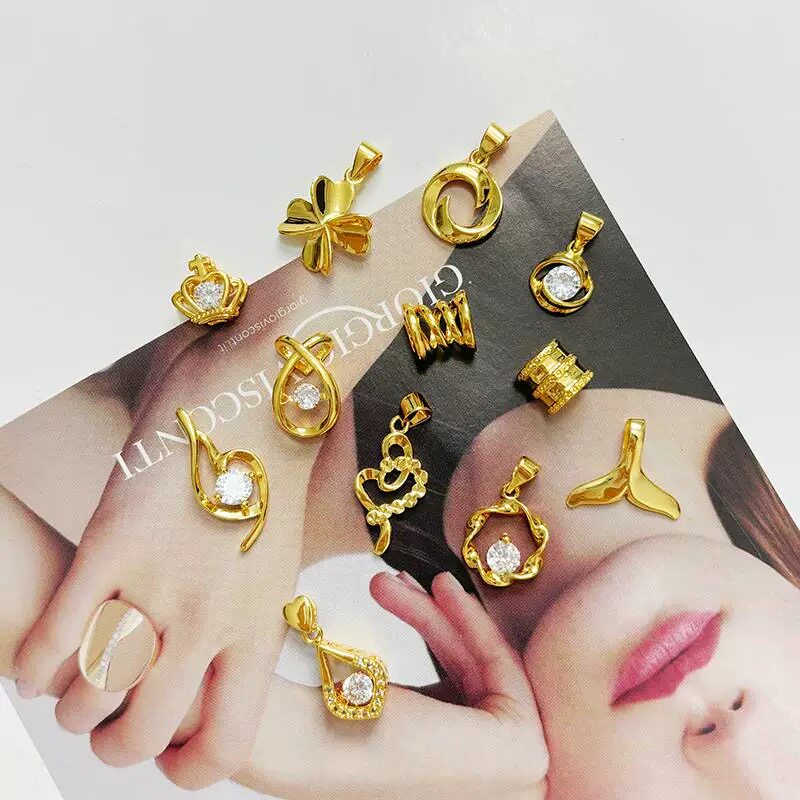 18K Gold Fashion Pendant
