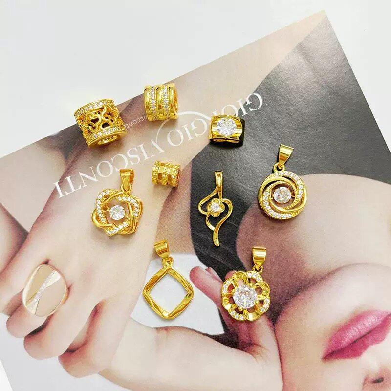 18K Gold Fashion Pendant