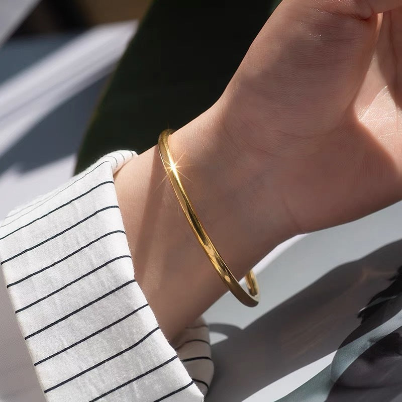 18K Gold Plain Ring Bracelet