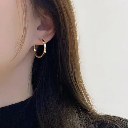 18K Gold Universal Earrings