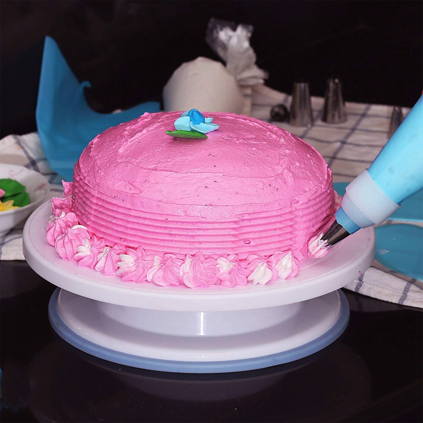 11in Rotating Cake Turntable 108Pc Decorating Supplies Kit