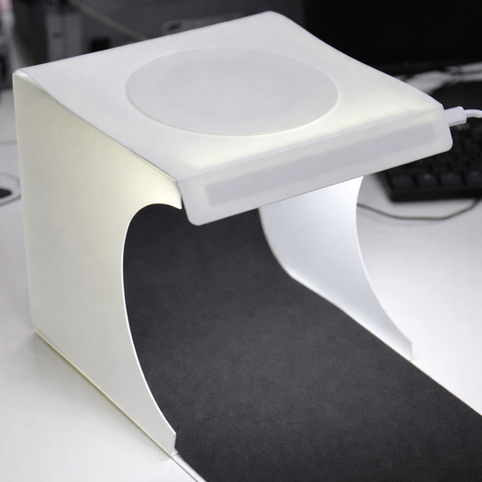 Folding Mini Studio LED Photo Studio with Props for Shots