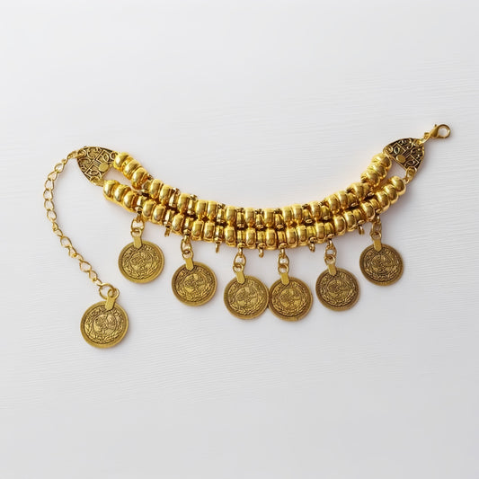 Shell Bead Bracelet Set Resort-Style Jewelry for Summer Wear
