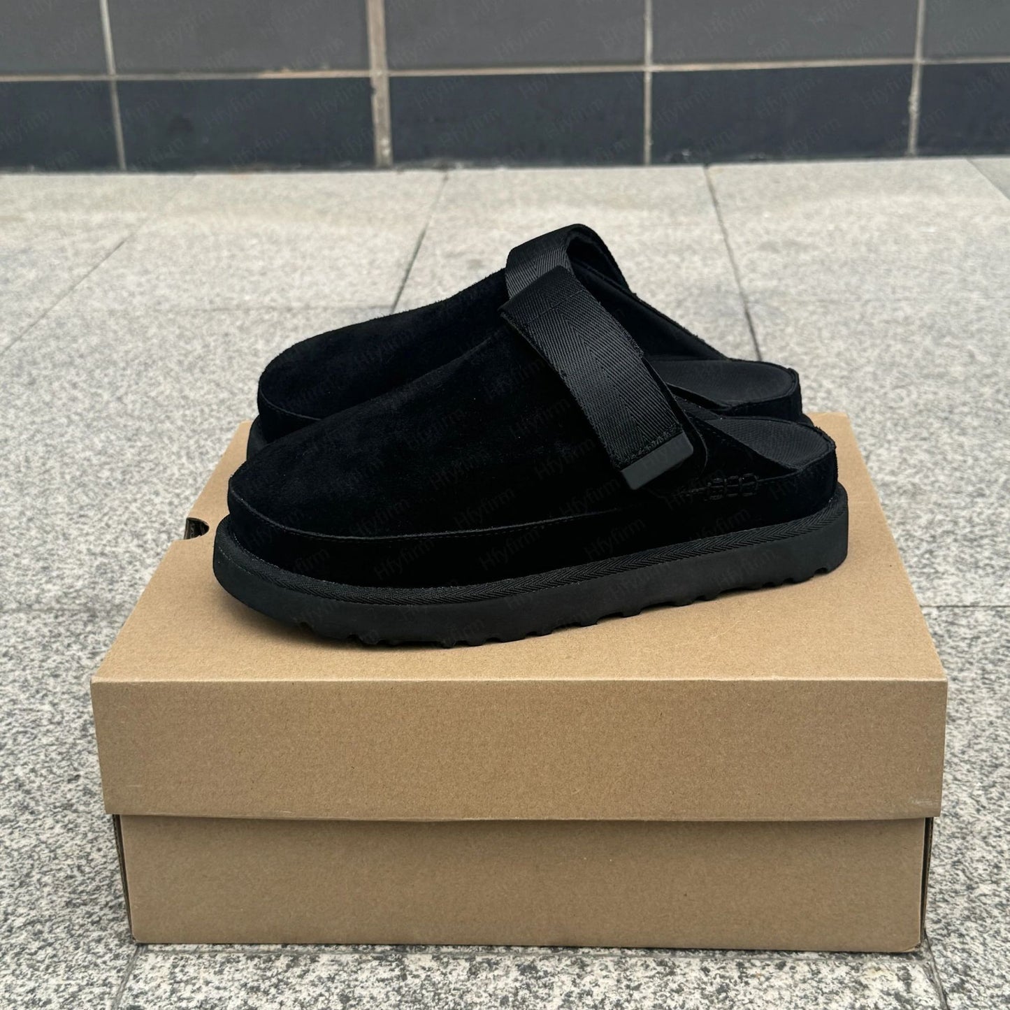 Women's Slippers for Relaxed Indoor Outdoor Everyday Wear