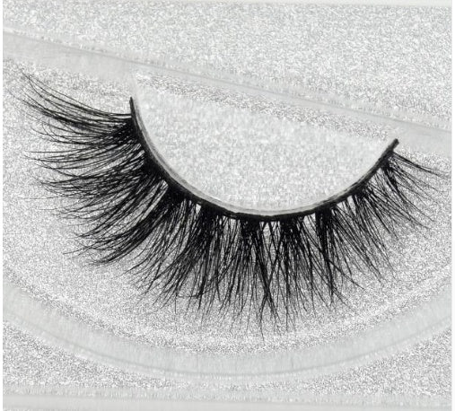 Buy 3D Mink Eyelashes – Natural & Luxurious Lashes