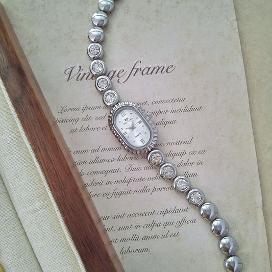 Women’s Mid Century Light Luxury - Oval Arch Fashion Watch