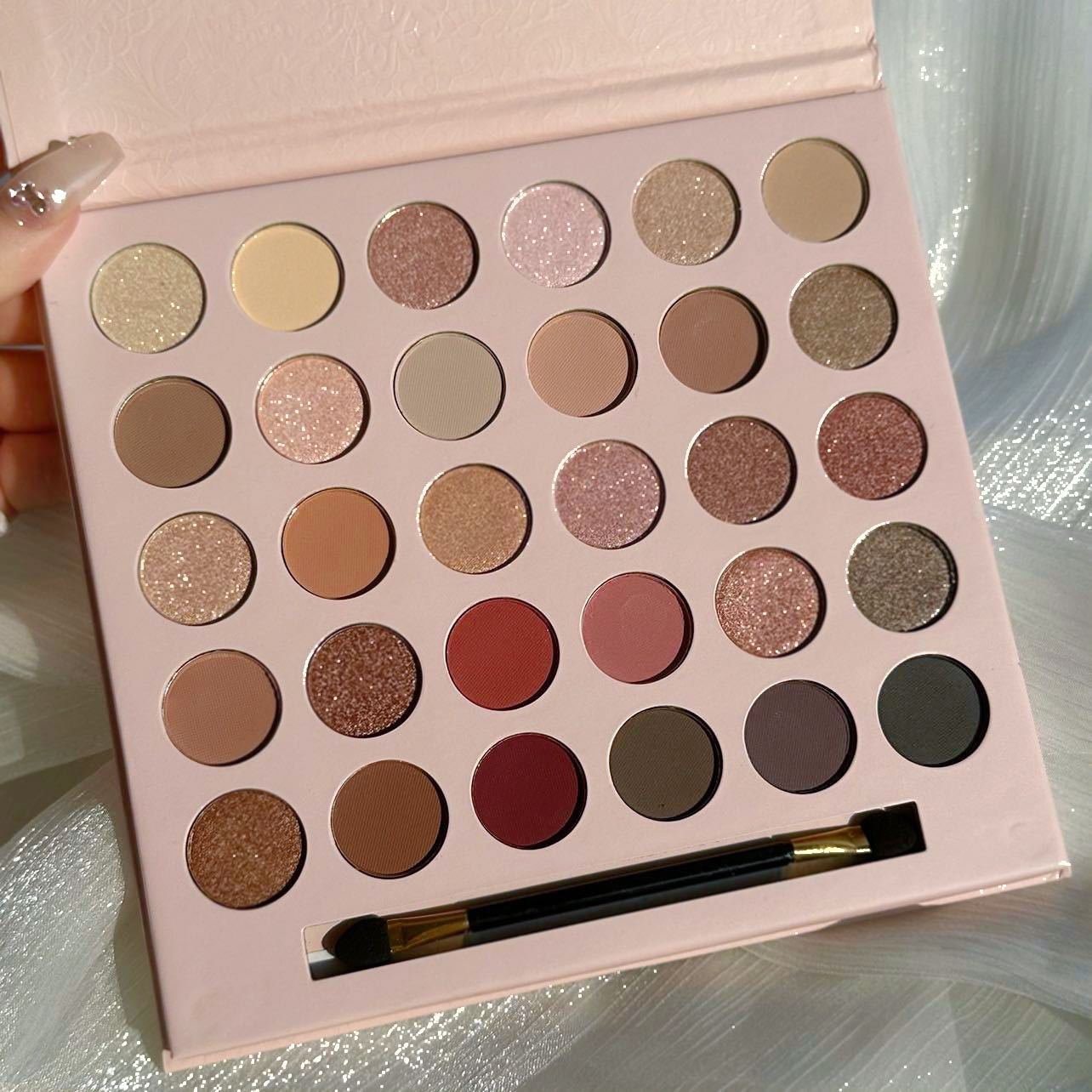 30-Color Rose Earth Tone Eyeshadow Palette