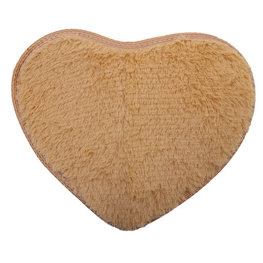 Heart-Shaped Silk Wool Floor Mat Cute Lint-Free Bedroom
