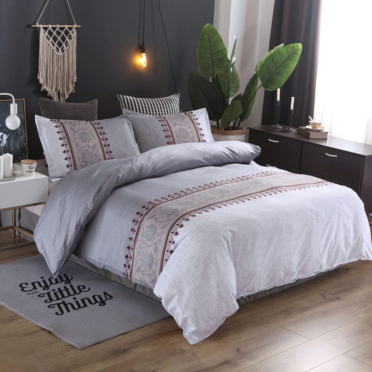 Simple Plain Bedding Comfortable and Durable for Everyday Use