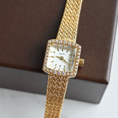 AG Gold Square With Diamond