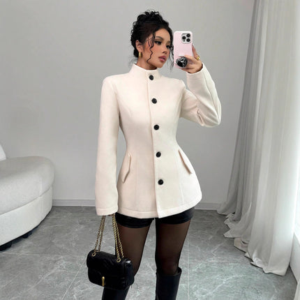 Women’s Tailored Wool Coat with Buttons Elegant & Stylish