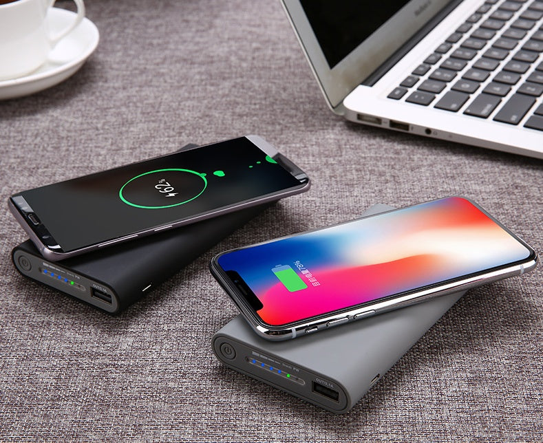 Three & One Wireless Charging Treasure Universal Mobile Power