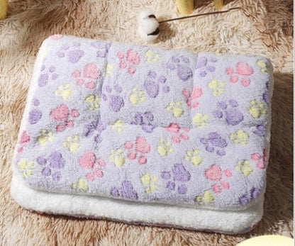 Four Seasons Pet Cat Mat Blanket Comfortable and Fashionable