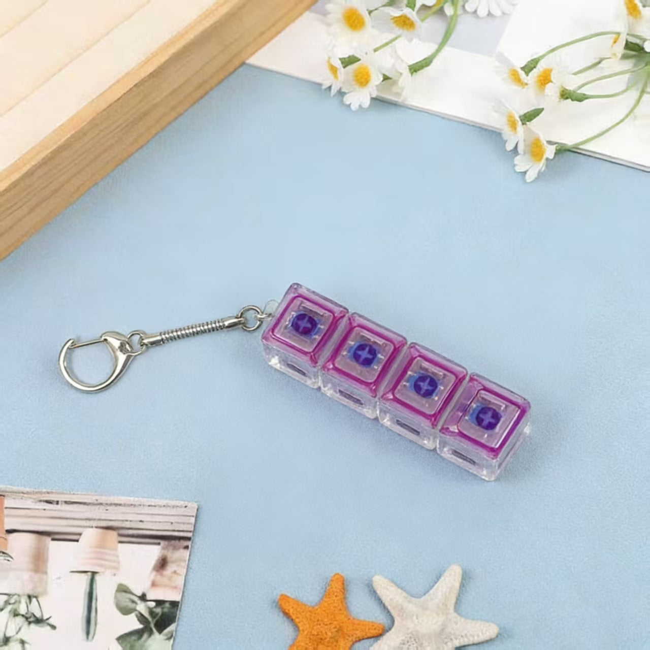 4-Key Mechanical Luminous Keychain Stress Relief Toy