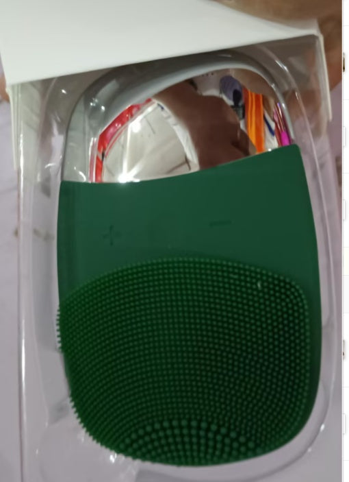 Electric Facial Cleansing Brush Silicone Skin Massager Tool