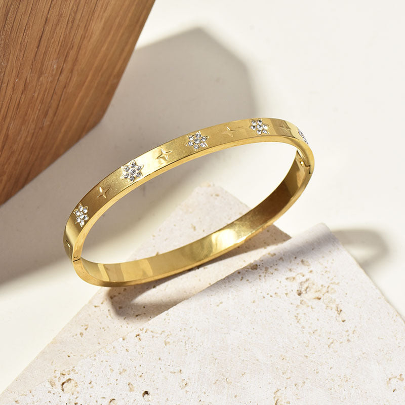 Retro Sunflower Diamond Encrusted Gold Polished Cuff Bracelet