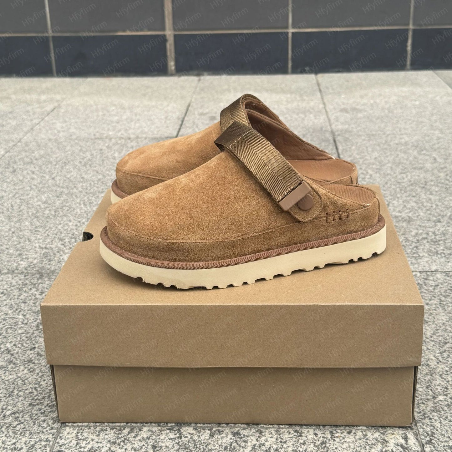 Women's Slippers for Relaxed Indoor Outdoor Everyday Wear