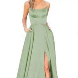 Solid Color Long Slimming Shoulder Hollow Bridesmaid Dress
