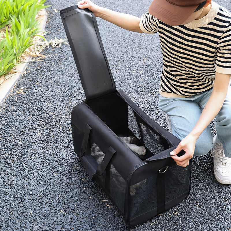 Medium Portable Breathable Dog & Cat Carrier Travel Bag