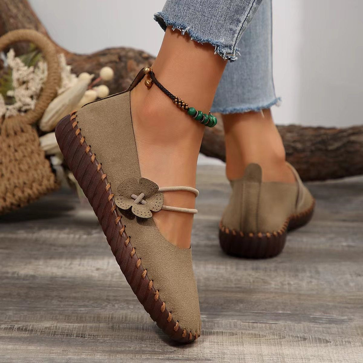 Retro Women's Breathable Round-Toe Shoes with Soft Soles