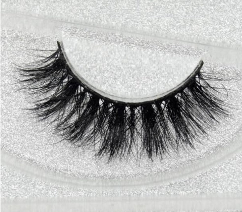 Buy 3D Mink Eyelashes – Natural & Luxurious Lashes