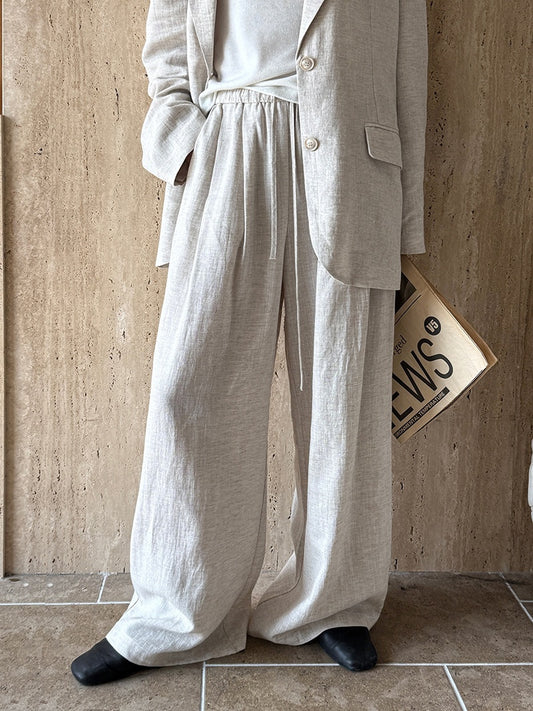 Sophisticated Tencel Linen Blazer and Pants Suit for Women
