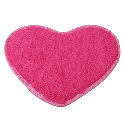 Heart-Shaped Silk Wool Floor Mat Cute Lint-Free Bedroom