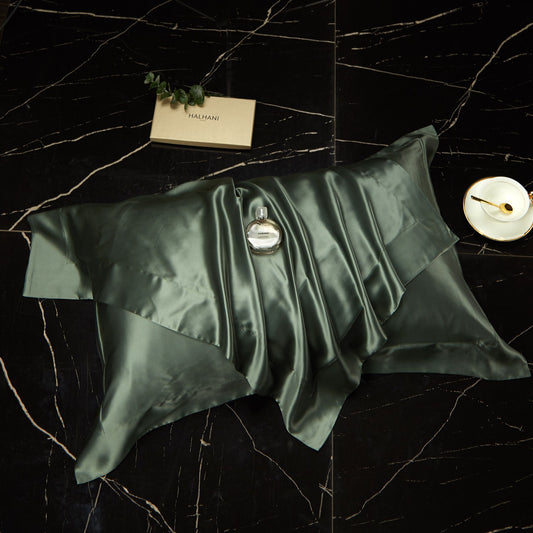 Luxury Mulberry Silk Pillowcase for Soft Hair and Skin Care