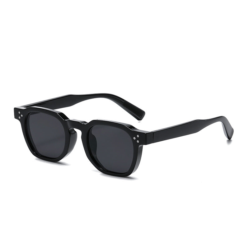 Fashion Round Frame Studded Sunglasses for Eye Protection