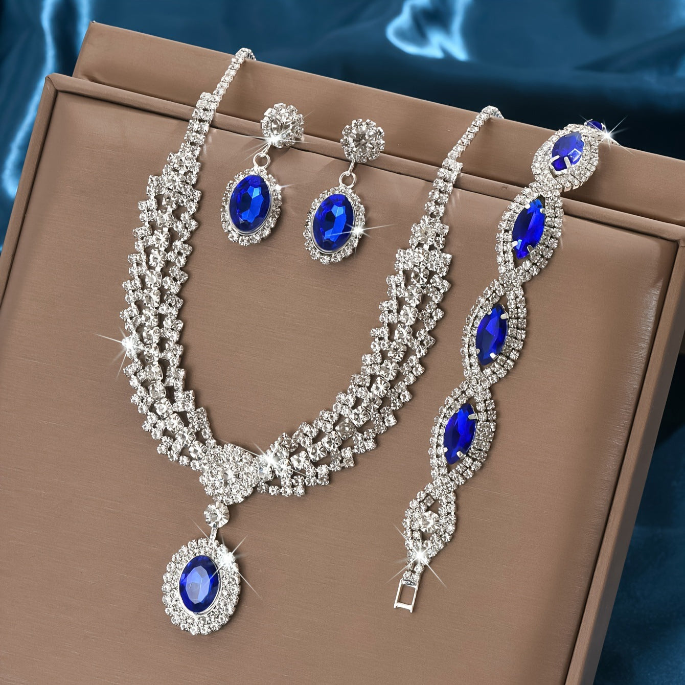New European & American Style Luxury Sapphire Necklace Set