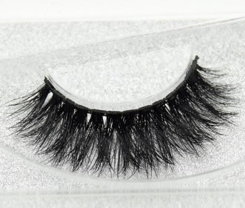 Buy 3D Mink Eyelashes – Natural & Luxurious Lashes