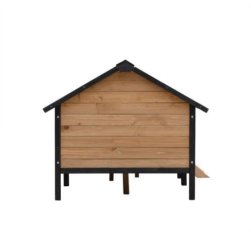 Outdoor Large Cabin Style Wooden Kennel With Porch for Dogs