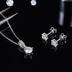 0.5ct Moissanite Stud Earrings