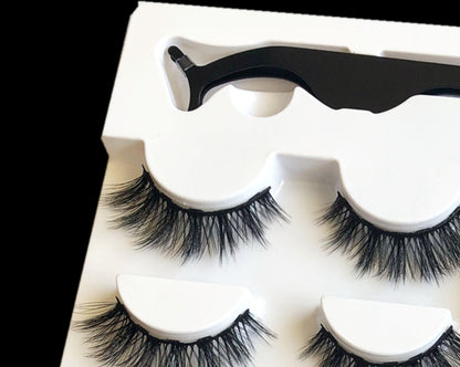 Magnetic False Eyelashes - Fashionable and Easy to Apply