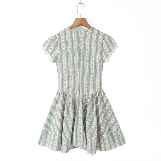  Beautiful French-style Floral Print Mini Dress with Bow Lace
global-swanky 2