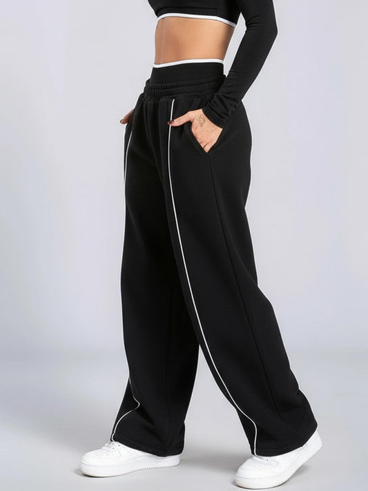 Black and White Wide-Leg Sweatpants Casual Streetwear Fit globalswanky 03