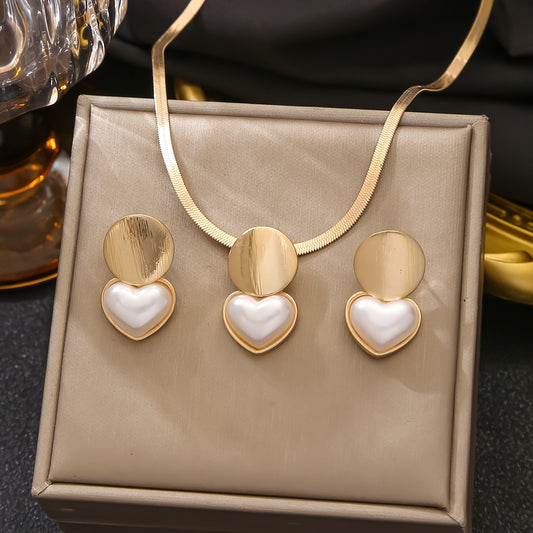 Buy Creative Heart-Shaped Round Pendant Necklace for Women globalswanky 02
