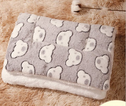 Buy Four Seasons Pet Cat Mat Blanket Comfortable and Fashionable global swanky 1