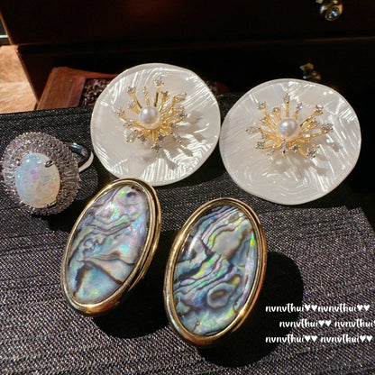 Cube Sugar Gem Earrings Real Hemp Pearl Abalone Fritillary
global-swanky 1