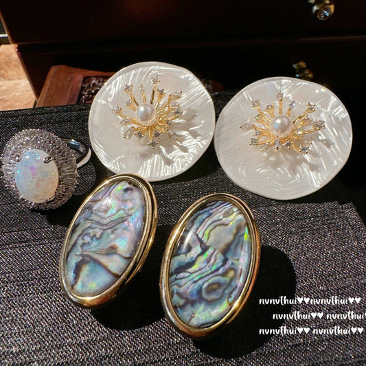 Cube Sugar Gem Earrings Real Hemp Pearl Abalone Fritillary
global-swanky 1