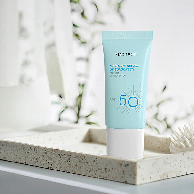  Lightweight Summer Sunscreen for Breathable UV Skin Care Daily Global swanky 3