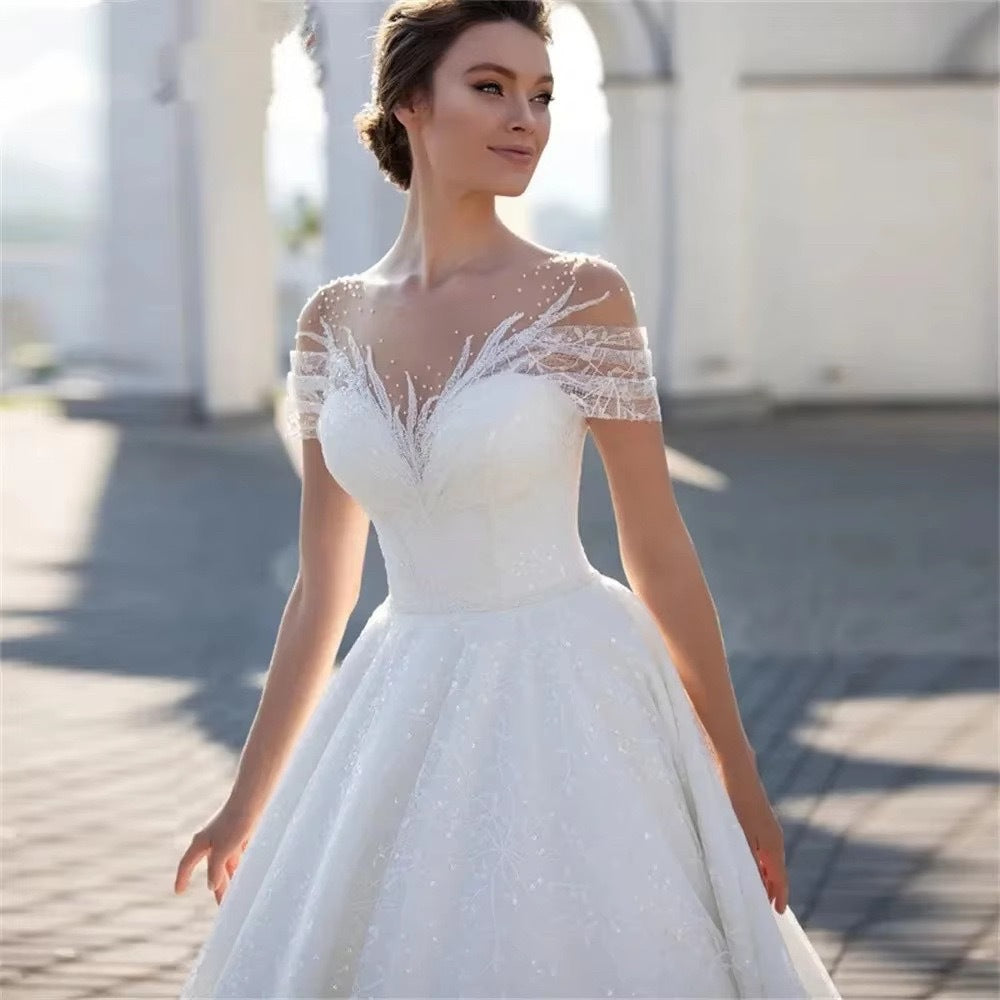 Off-Shoulder Light Wedding Dress Beautiful Bridal Veil Lace
global-swanky 3