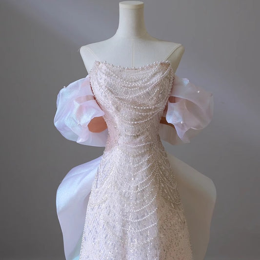 One-shoulder tailored wedding dress Global swanky 2