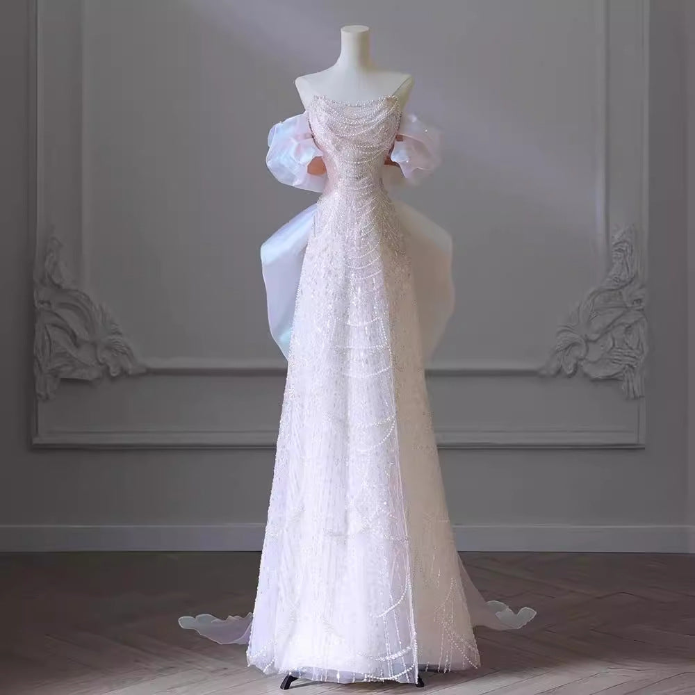 One-shoulder tailored wedding dress Global swanky 3