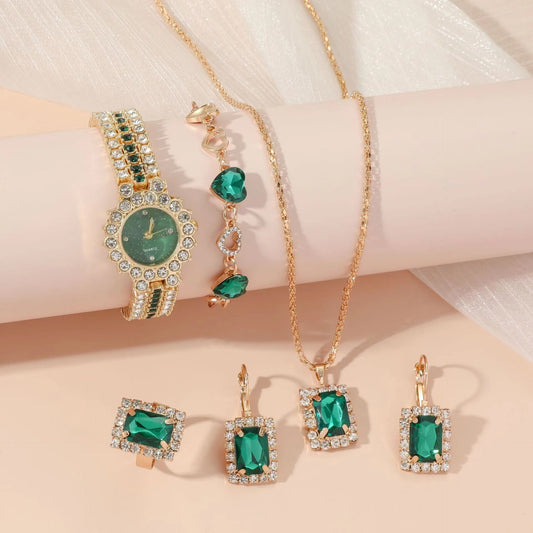  Popular Small Green Women’s Watch Quartz Steel Belt Ring Set
global-swanky - 2