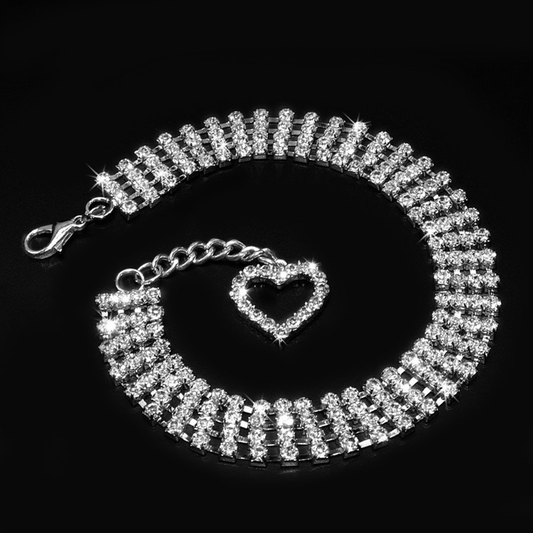 Rhinestone Pet Collar – Four-Row Heart-Shaped Chain for Pets
global-swanky-2