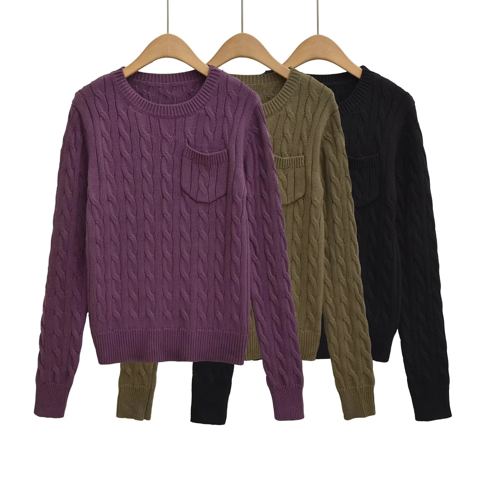 Stylish Korean-Style Relaxed Purple Sweater for Petite Women
global-swanky 1