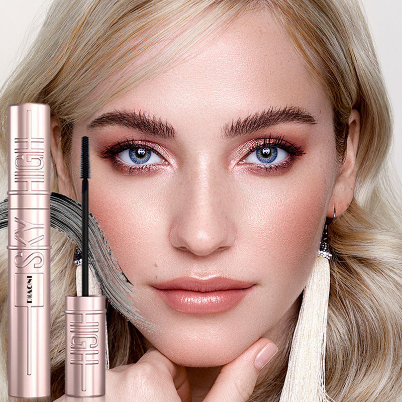 Thick and Curled Mascara for Bold Lifted Lashes Eye Makeup globalswanky 01